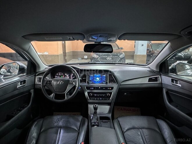 Hyundai Sonata-4