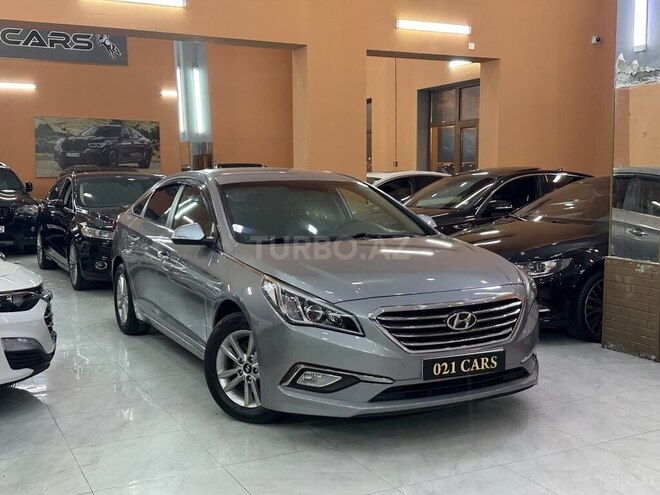 Hyundai Sonata-15