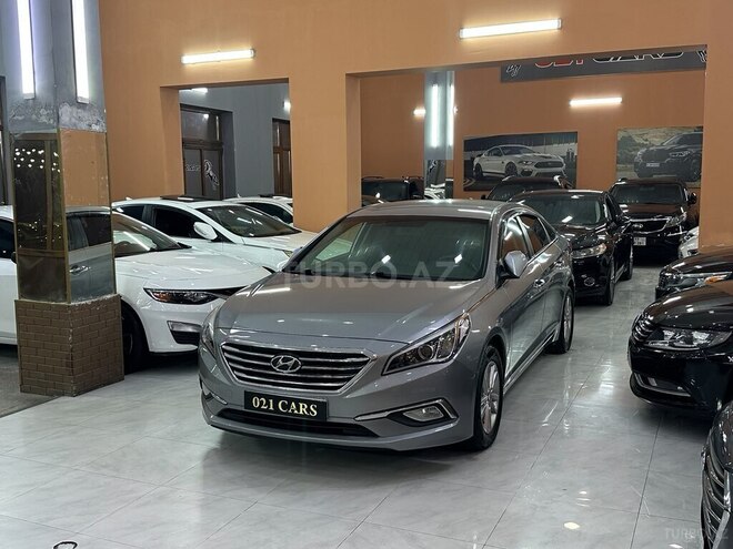 Hyundai Sonata-17