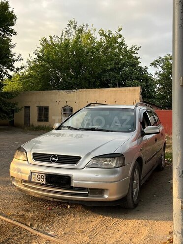 Opel Astra-1