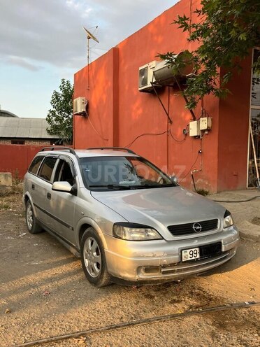 Opel Astra-2