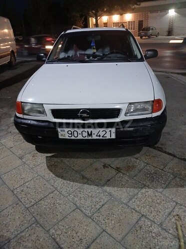 Opel Astra-1