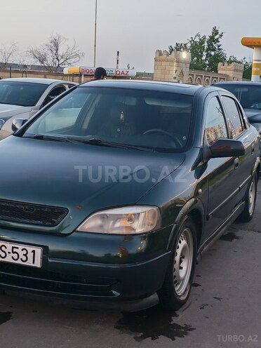 Opel Astra-2