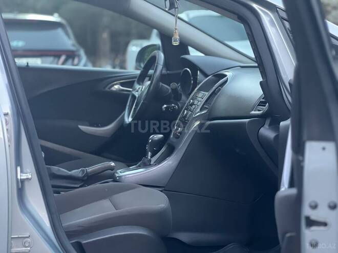 Opel Astra-8