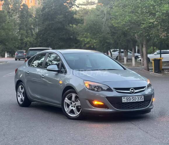 Opel Astra-2