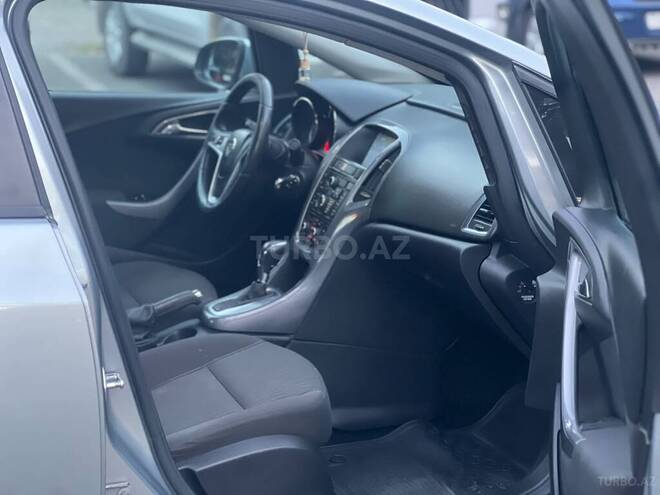 Opel Astra-10