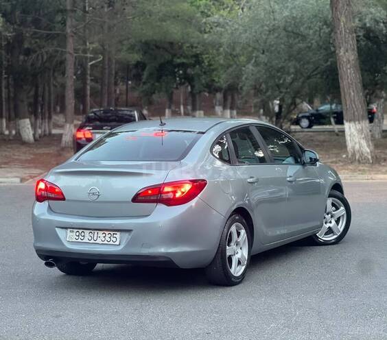 Opel Astra-5