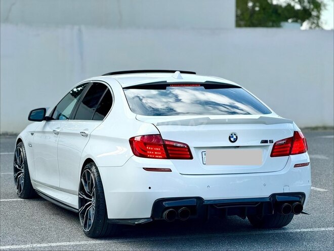 BMW 528-9