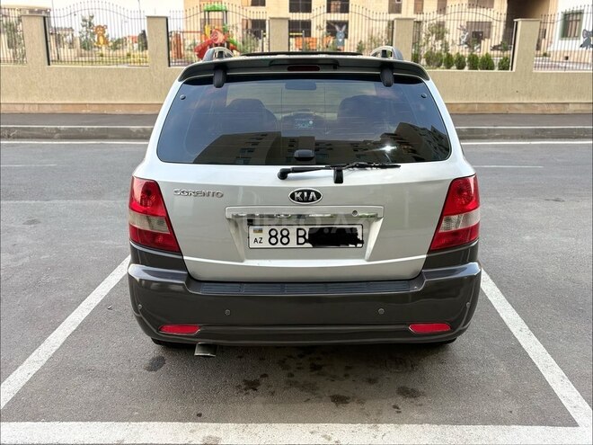 Kia Sorento-11