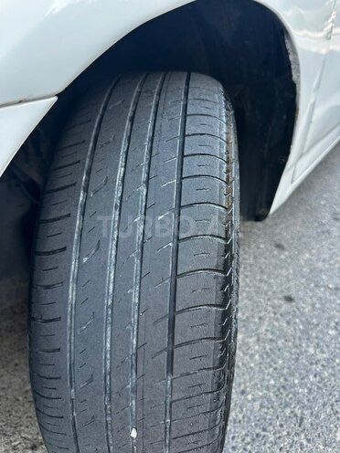 BYD F3-10