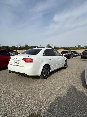 Audi A4-4