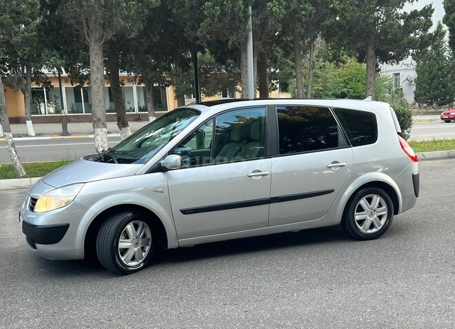 Renault Scenic-5