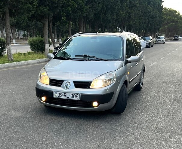 Renault Scenic-9