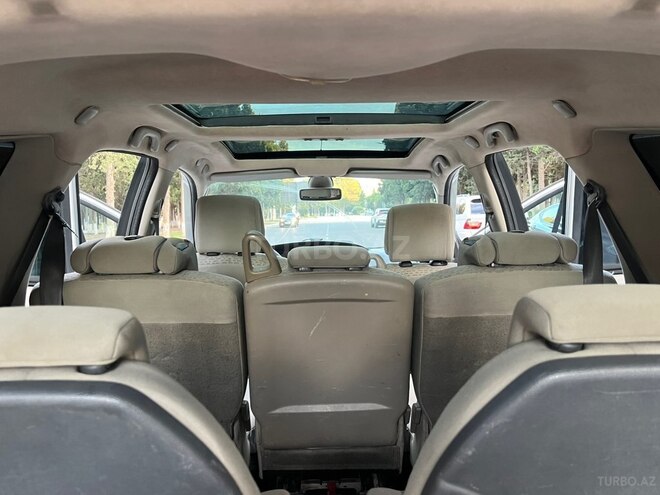 Renault Scenic-16