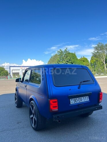 LADA (VAZ) Niva-4