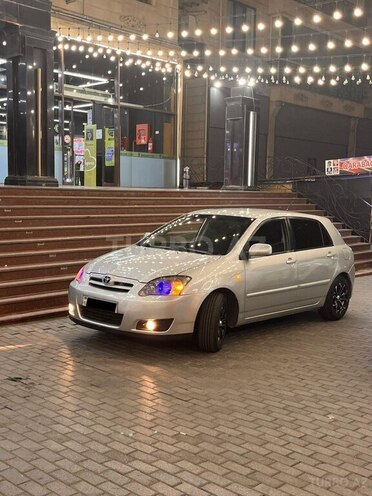 Toyota Corolla-4