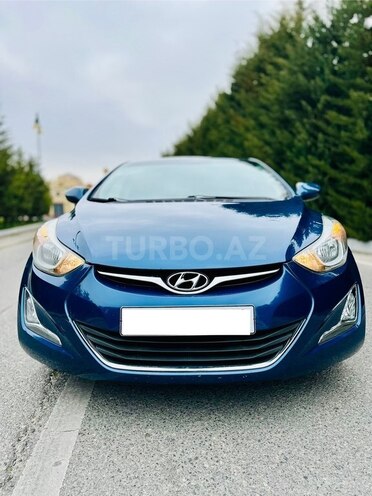 Hyundai Elantra-1