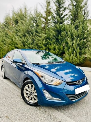 Hyundai Elantra-7