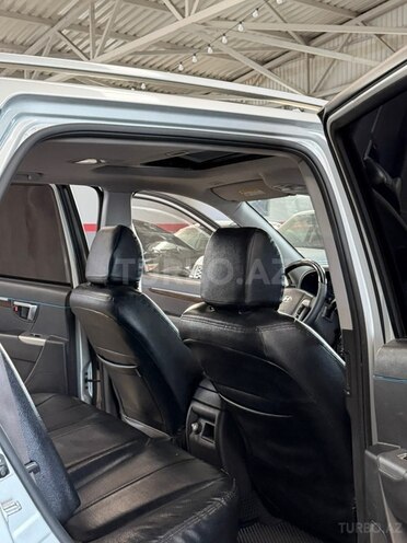 Hyundai Santa Fe-17