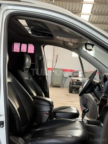 Hyundai Santa Fe-14