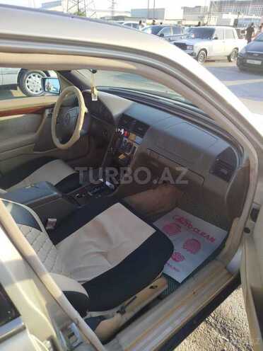Mercedes C 200-4