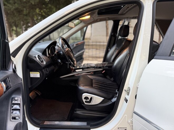 Mercedes ML 350 4MATIC-15