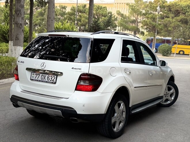 Mercedes ML 350 4MATIC-10