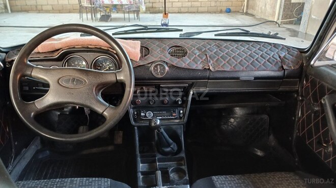 LADA (VAZ) 2106-5