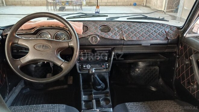 LADA (VAZ) 2106-2