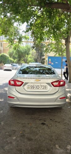 Chevrolet Cruze-2