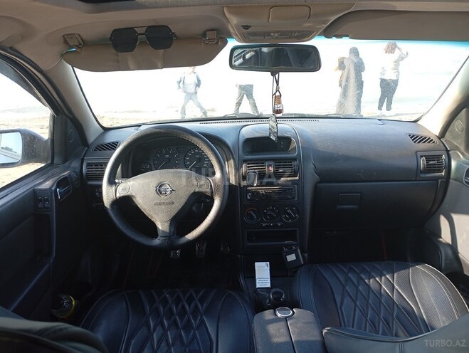 Opel Astra-7
