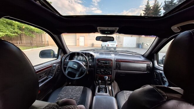 Jeep Grand Cherokee-20