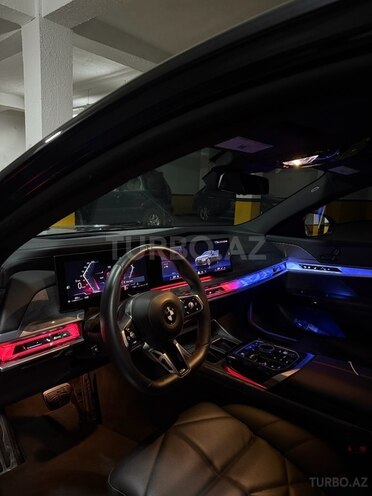 BMW 740-5