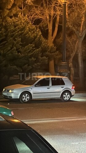 Volkswagen Golf-4