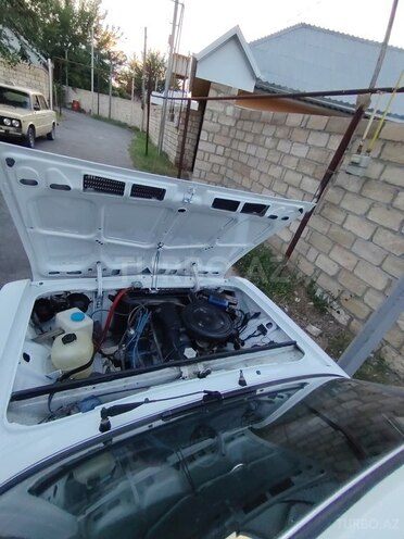 LADA (VAZ) 2106-7