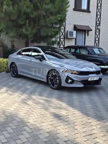 Kia K5-7