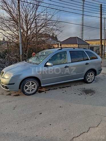 Skoda Fabia-4