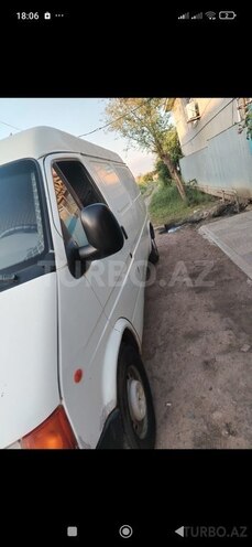 Ford Transit-8