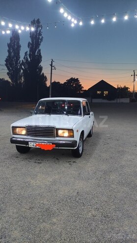 LADA (VAZ) 2107-5