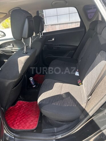 Kia Ceed-7