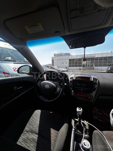 Kia Ceed-9