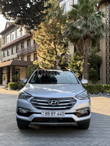 Hyundai Santa Fe-1