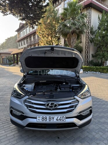 Hyundai Santa Fe-20