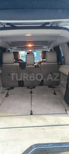 Land Rover Discovery-5