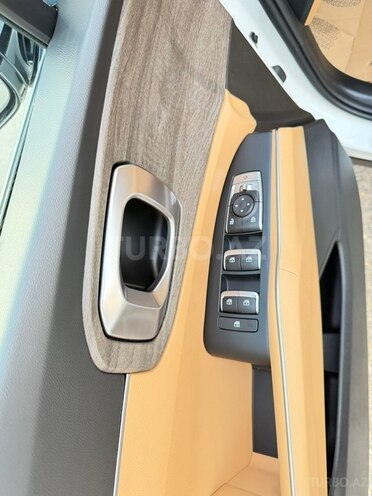 Kia Sorento-13