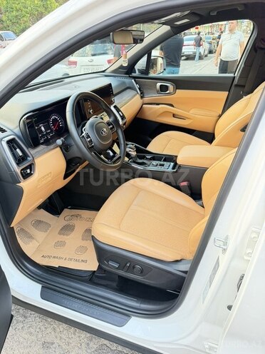 Kia Sorento-8