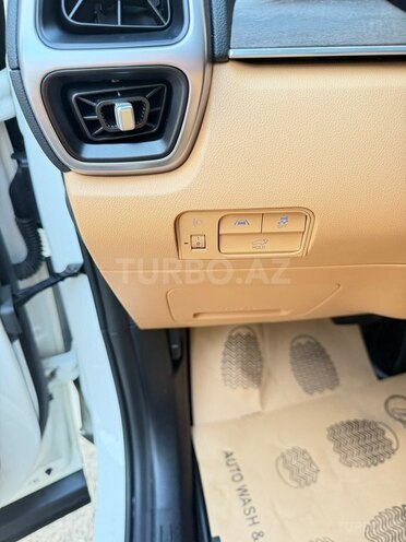 Kia Sorento-14