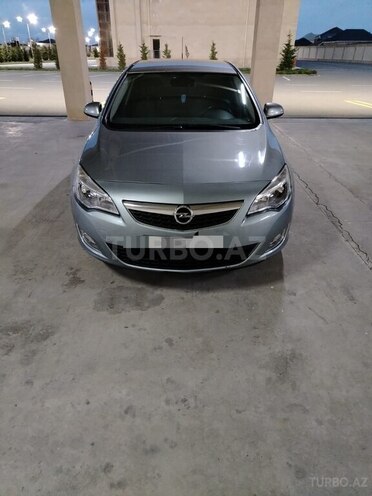 Opel Astra-1