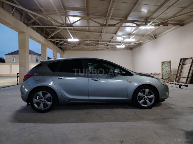 Opel Astra-6