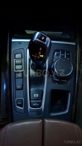 BMW X5-6